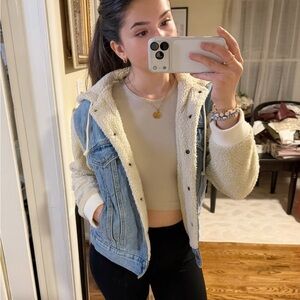 Women's Levi’s Denim and Sherpa Jacket